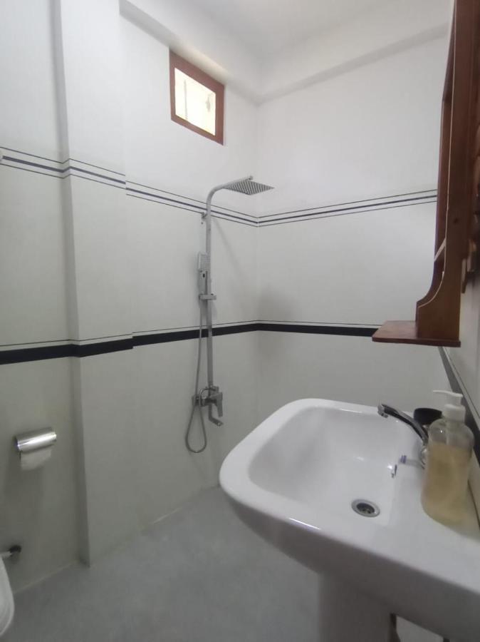 אלה Adam'S Apple Homestay מראה חיצוני תמונה