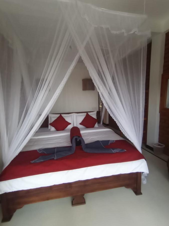 אלה Adam'S Apple Homestay מראה חיצוני תמונה