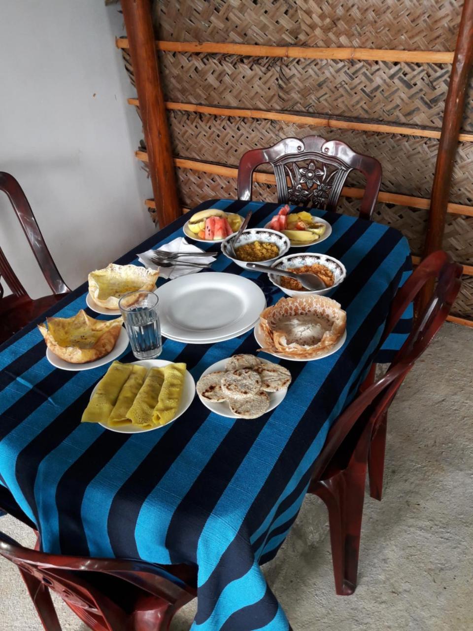 אלה Adam'S Apple Homestay מראה חיצוני תמונה