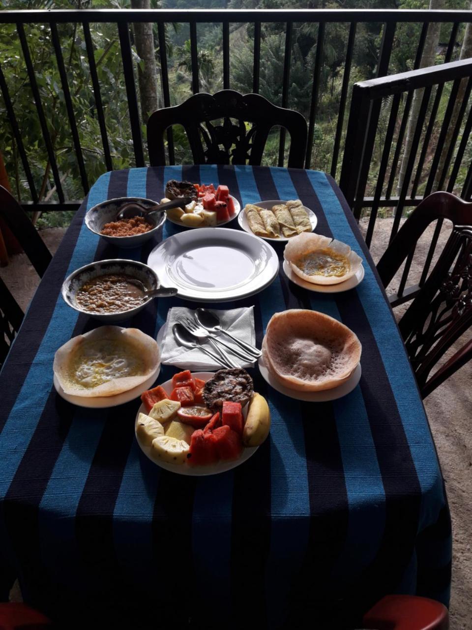 אלה Adam'S Apple Homestay מראה חיצוני תמונה